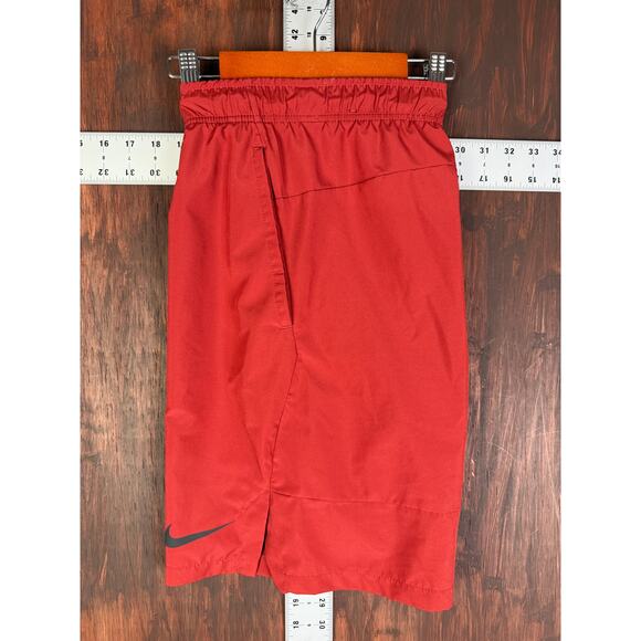 Nike Dri-Fit Woven Training Standard Fit Shorts Activewear Red Black Mens Medium - Picture 1 of 10